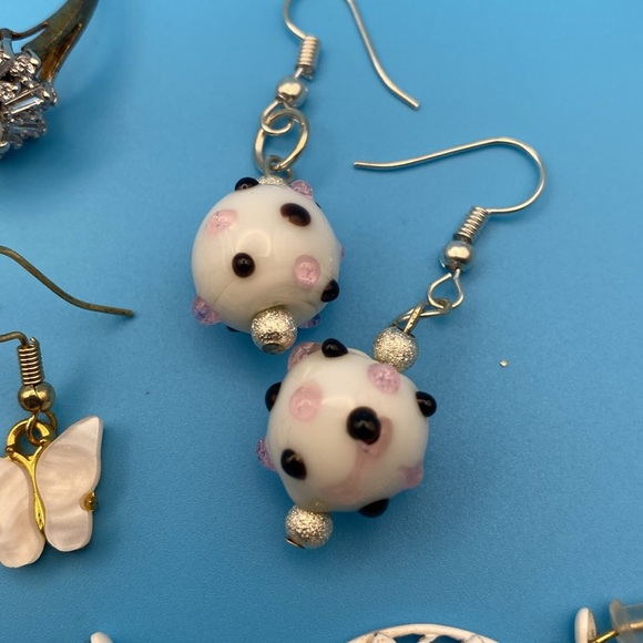 Earrings and Rings Lot - Picture 6 of 10